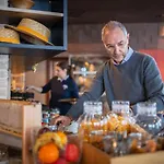 Le Hameau Du Kashmir アパートホテル