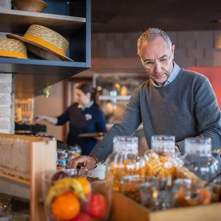 Le Hameau Du Kashmir Apartahotel